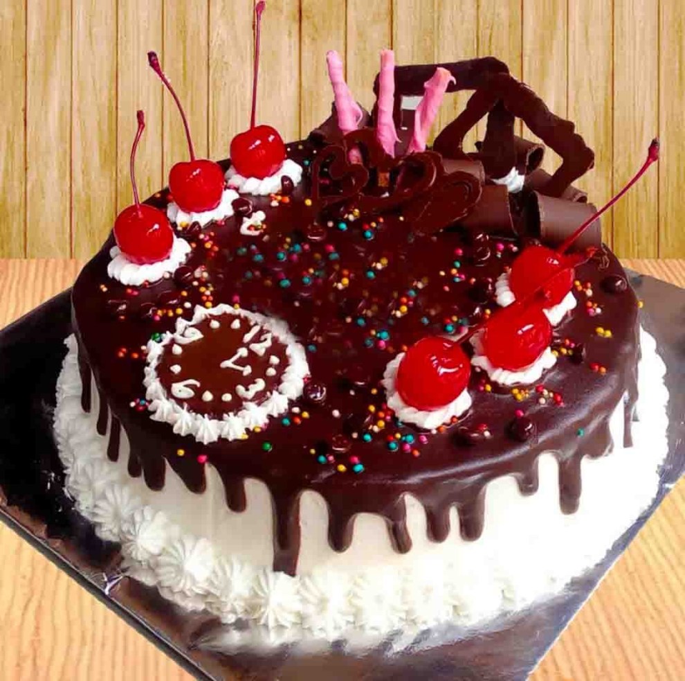 midnight-cake-delivery-in-surat
